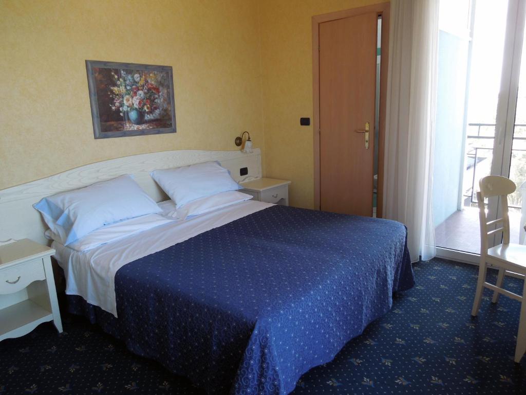 Hotel Mondial Bellaria – Igea Marina Szoba fotó